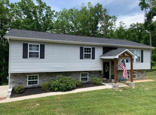 80 April Ln, Corbin, KY 40701