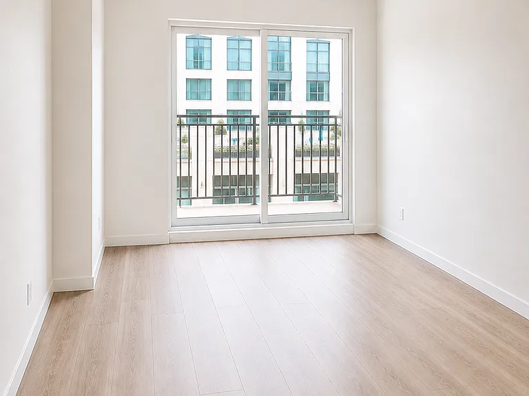 450 J St #5071 — Photo 6