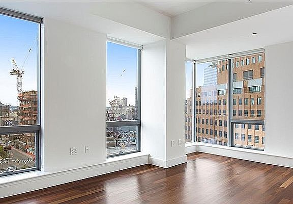 3rd image of 150 Myrtle Ave #1006
