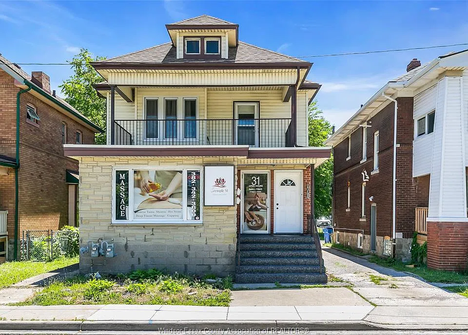33 Giles Blvd E #31