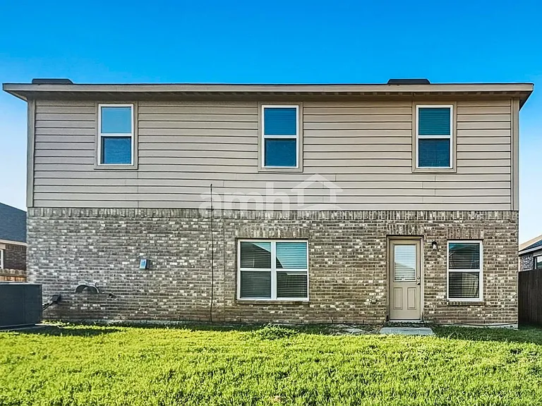 1211 Arizona Dr — Photo 18