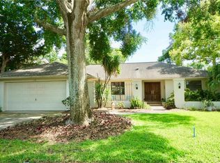1116 Ridge Dr, Palm Harbor, FL 34683