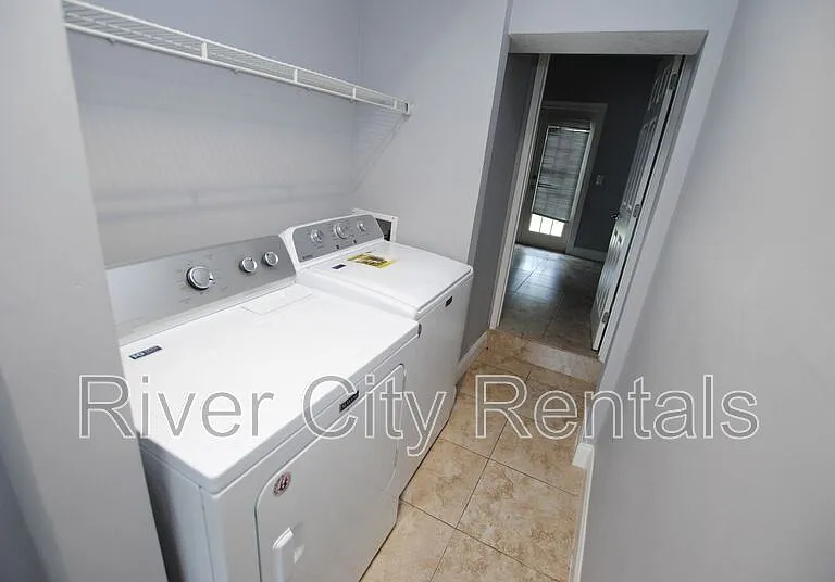 4611 Blount Ave — Photo 17