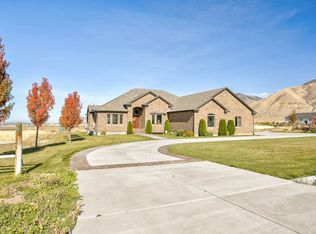 943 E Tanglewood Rd, Erda, UT 84074