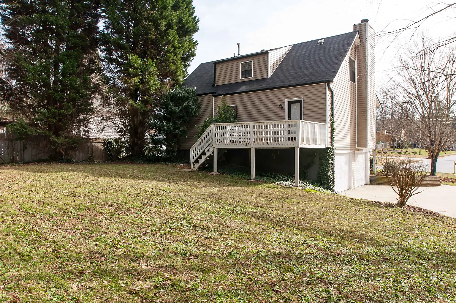 2440 Wood Meadows Dr photo 1