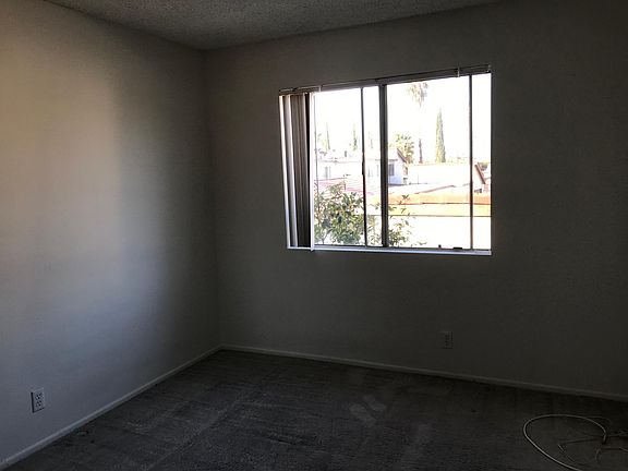 2nd image of 3522 Baldwin Ave #1
