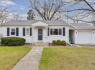 1601 Jones St, Joliet, IL 60435
