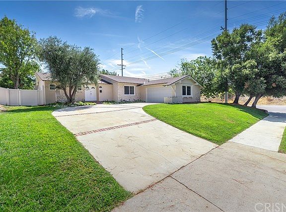 2nd image of 8300 Hillary Dr