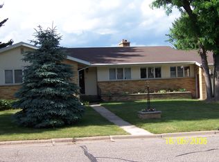 405 Elmberta St, Mauston, WI 53948