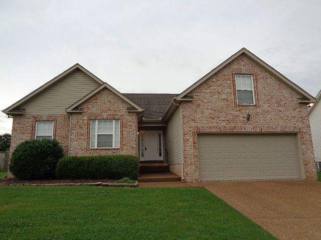 1st image of 107 Cambridge Dr