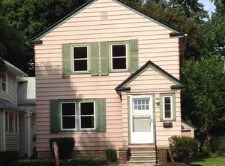 1300 W Barnes Ave, Lansing, MI 48910