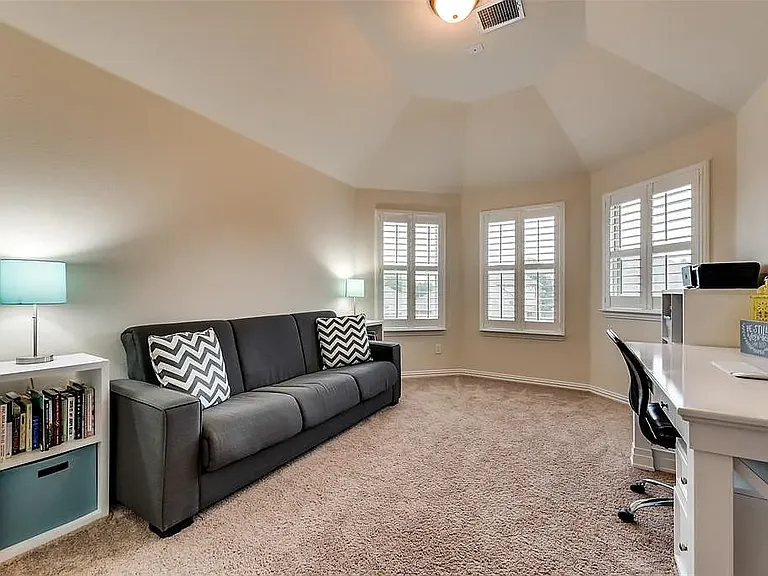 411 Sunnyside Ln — Photo 24