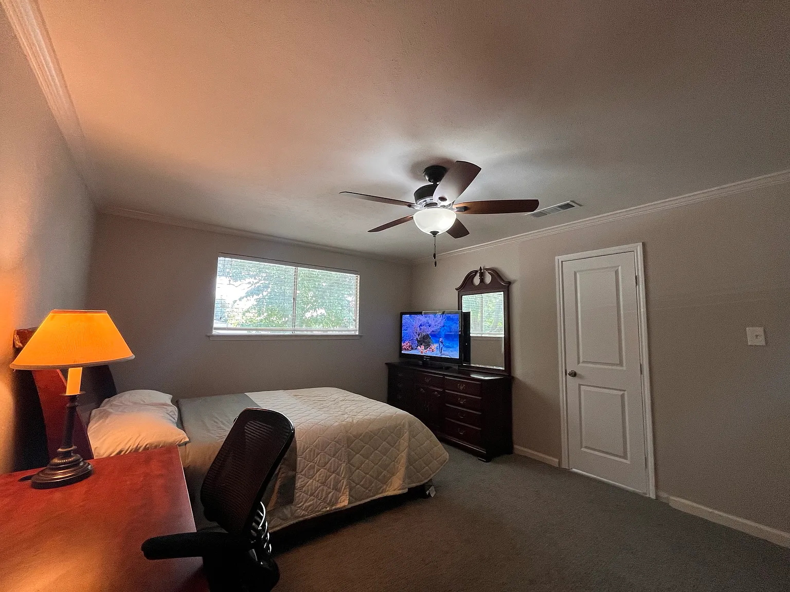 1911 Greenhaven Dr — Photo 4