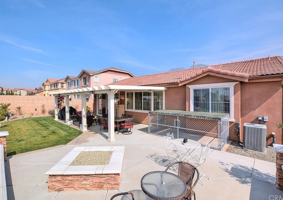 2nd image of 15007 Mavenwood Pl