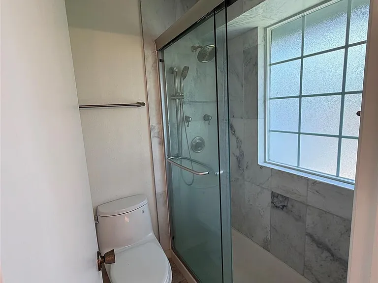 11502 Tanglebriar Trl — Photo 14