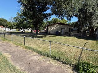 2812 Live Oak Dr, Copperas Cove, TX 76522