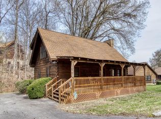 2914 Peregrine Way, Pigeon Forge, TN 37863