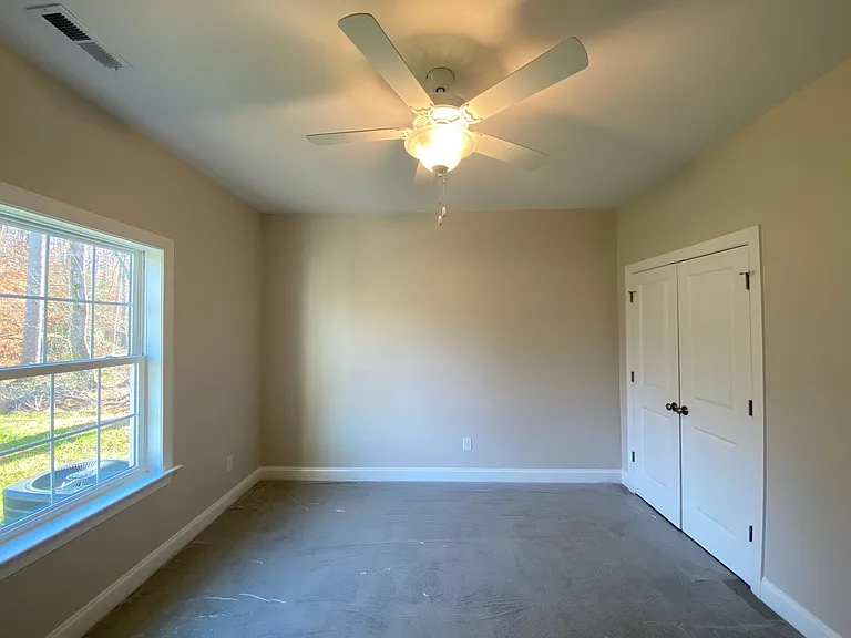 261 Summerlyn Dr — Photo 22