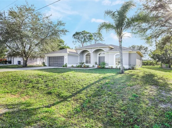 139 Zenith Cir, Fort Myers, FL 33913