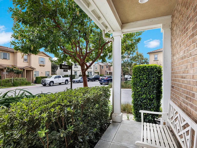37 Majeza Ct — Photo 3