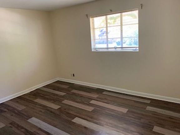 4th image of 5508 Overlook Rd