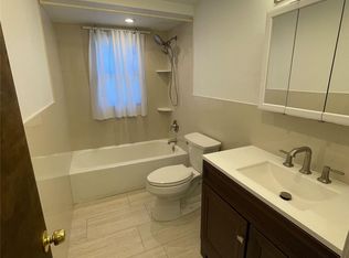 644 Seamans Neck Rd #1, Seaford, NY 11783