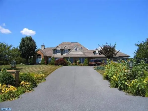 130 Brookshire Ln, Orwigsburg, PA 17961