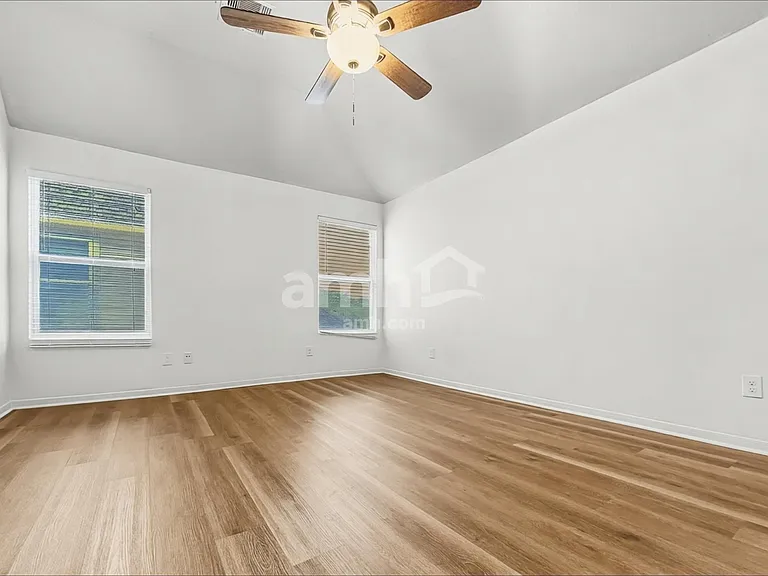 16818 Blackberry Lily Ln — Photo 9
