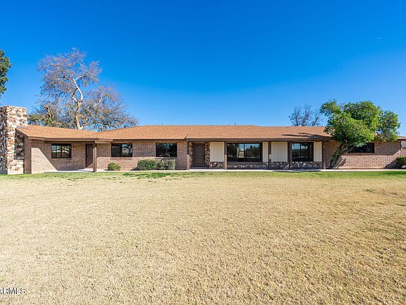 4th image of 10839 N 59TH Avenue