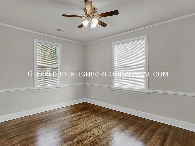 3368 Douglass Ave — Photo 15