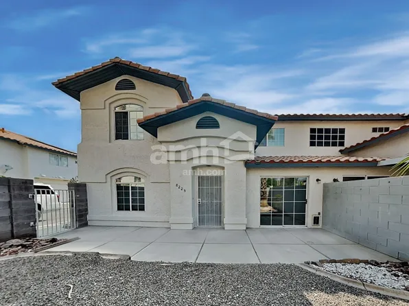 8225 Diamond Star Ct, Las Vegas, NV 89145