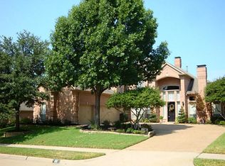 916 Hills Creek Dr, McKinney, TX 75072