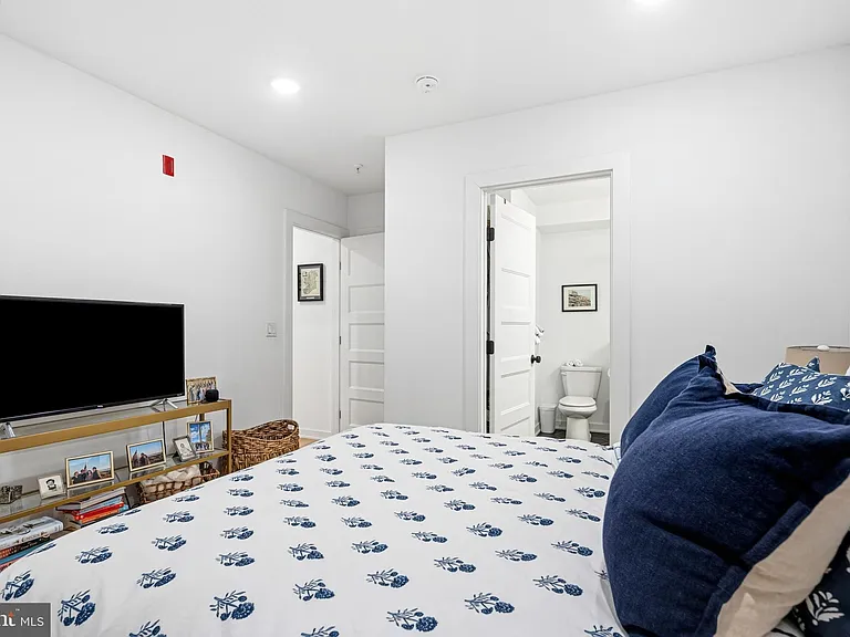 1206 N Orianna St #1 — Photo 10