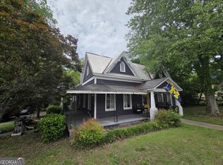39 W Main St, Hampton, GA 30228