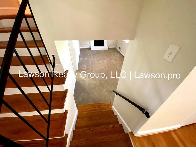 1706 Glendon Rd — Photo 11