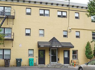 2920 SE Ash St #6, Portland, OR 97214