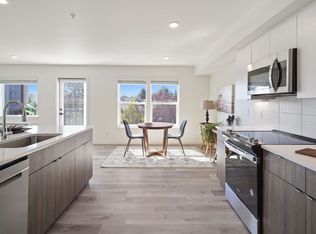 Limited Time Offer: 1 Month Rent-Free with a 12-Month Lease at Edgewater!, Bend, OR 97702
