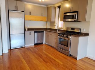 74 Grand Ave APT 3B, Brooklyn, NY 11205