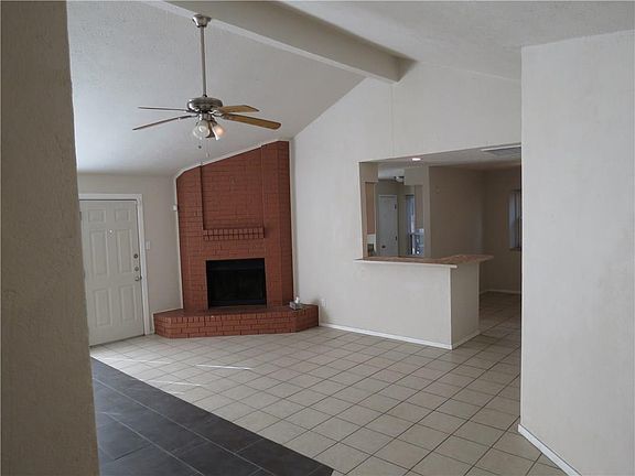 3rd image of 2306 Clearhaven Dr