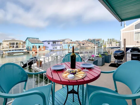 9 W Pier, Sausalito, CA 94965