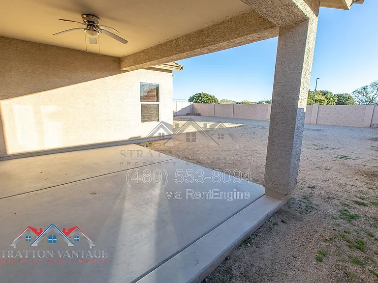 11751 W Daley Ln — Photo 39