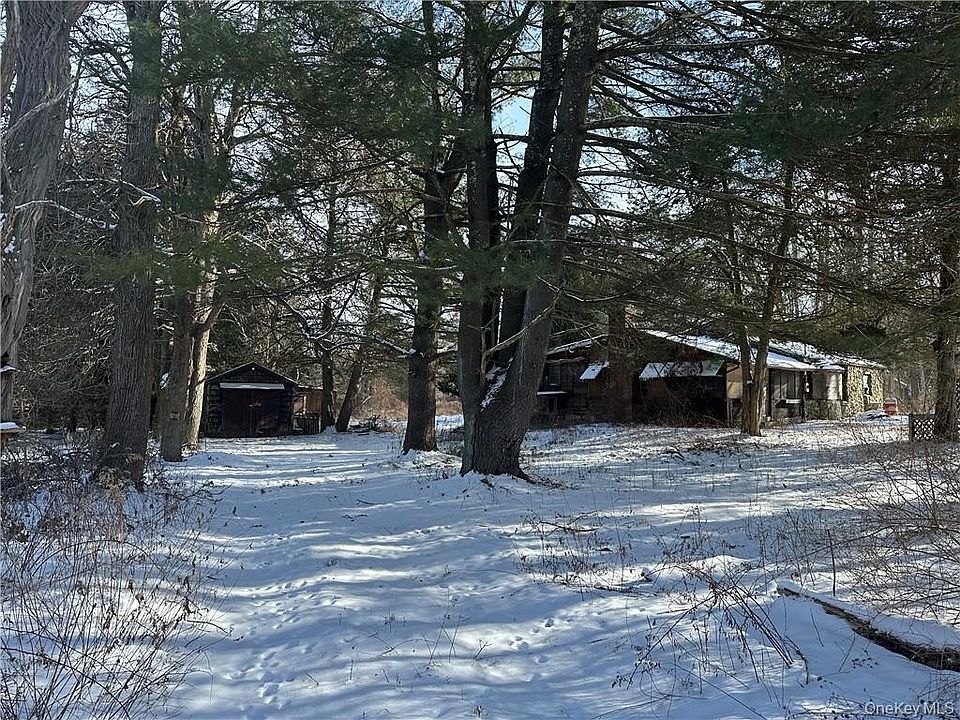 2nd image of 88 Velie Road