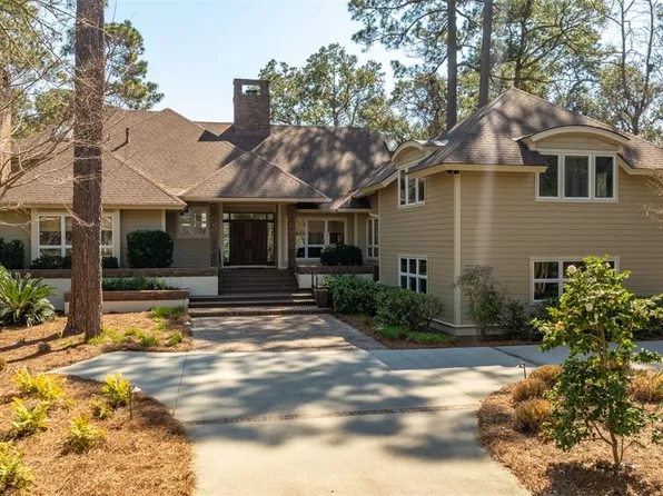 3 Strawberry Hill Rd, Hilton Head Island, SC 29928