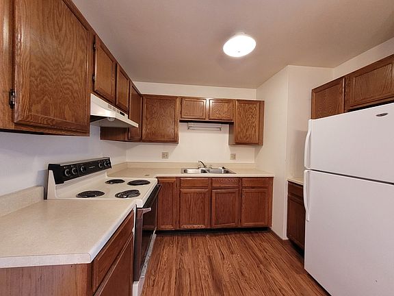4th image of 2209 Michelle Ct #6
