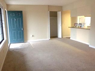 406 Cedar Glen Dr APT 3, Fort Wayne, IN 46825