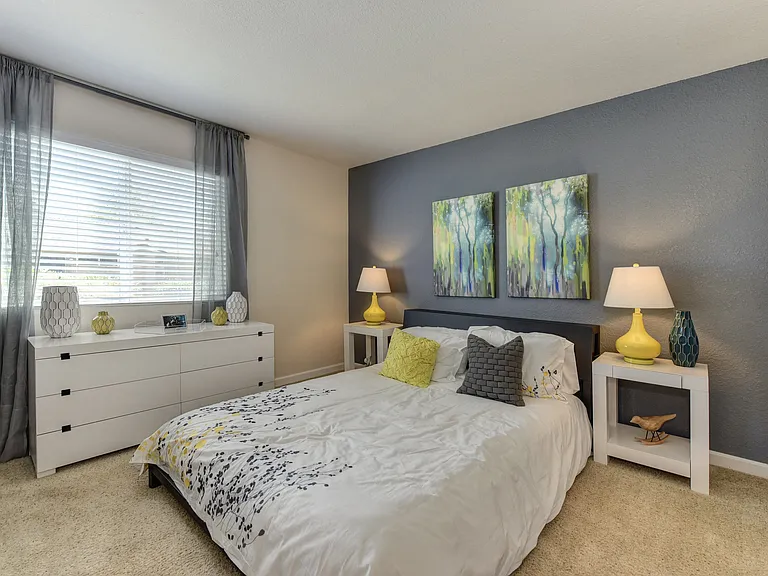 Monte Bello Apartments — Photo 8