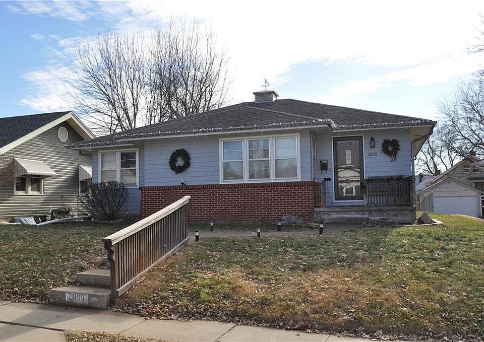 1st image of 2808 Francis St