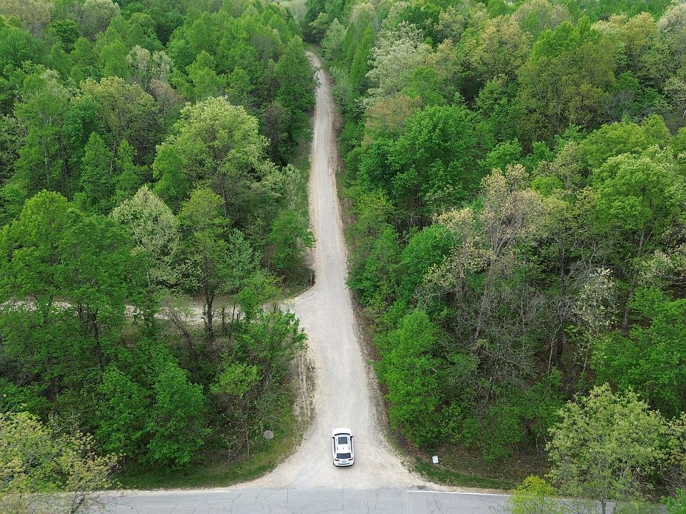 1st image of 1271A Tunnel Ridge Rd