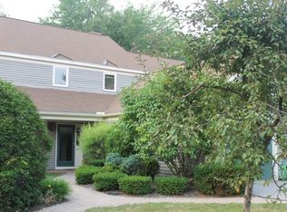 47 Foreside Cmn, Falmouth, ME 04105