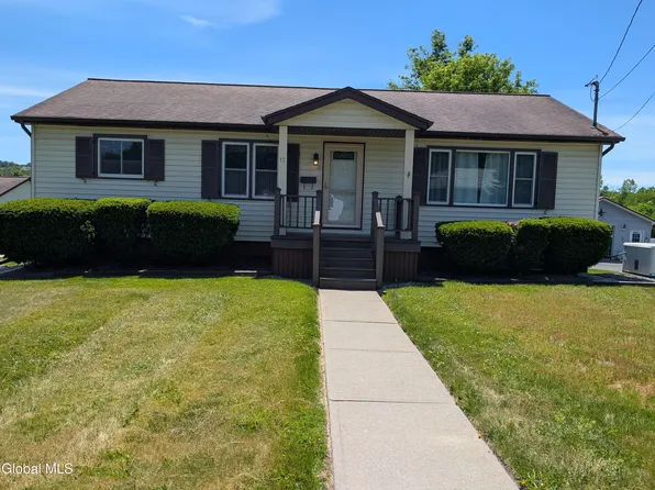 12 Goodrich Avenue, Fort Plain, NY 13339